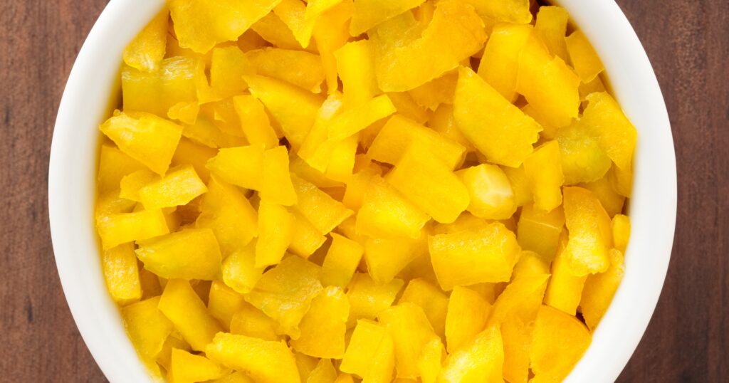 ¼ yellow bell pepper, diced