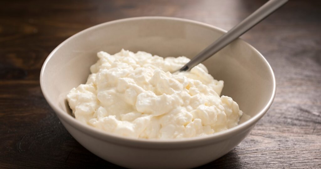 1 cup cottage cheese (I recommend the Good Culture brand for its creamy texture)