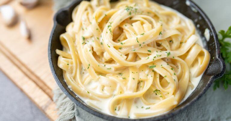 Keto Alfredo Pasta