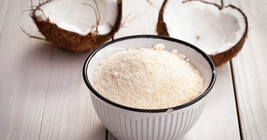 3 tablespoons of coconut flour 